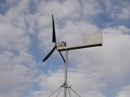 The head installed on top of the tower