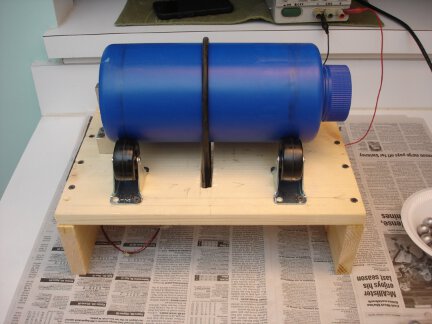 My Home-Built Ballmill or rock tumbler.