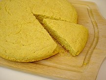 slicing my home-made cornbread