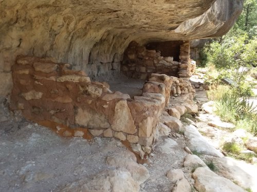 Close-up of ruins at Walnut Canyon.