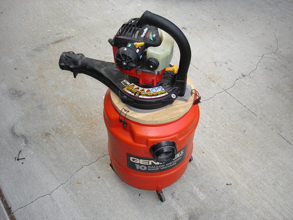 My home-built gas-powered vacuum cleaner for gold prospecting or mining