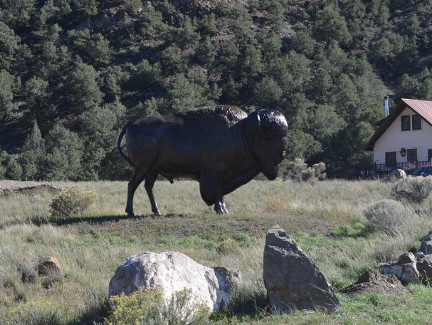 A statue of a bull buffalo at Swissvale, Colorado